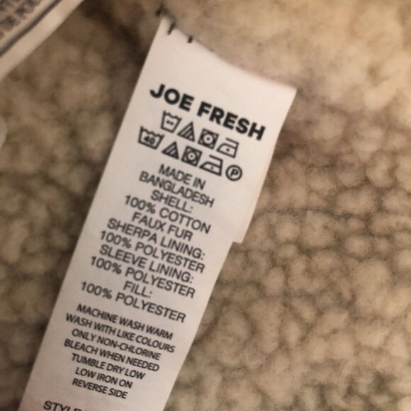 Joe Fresh Size 3 Camo Button Up Sherpa Lined Jacket - Picture 6 of 7
